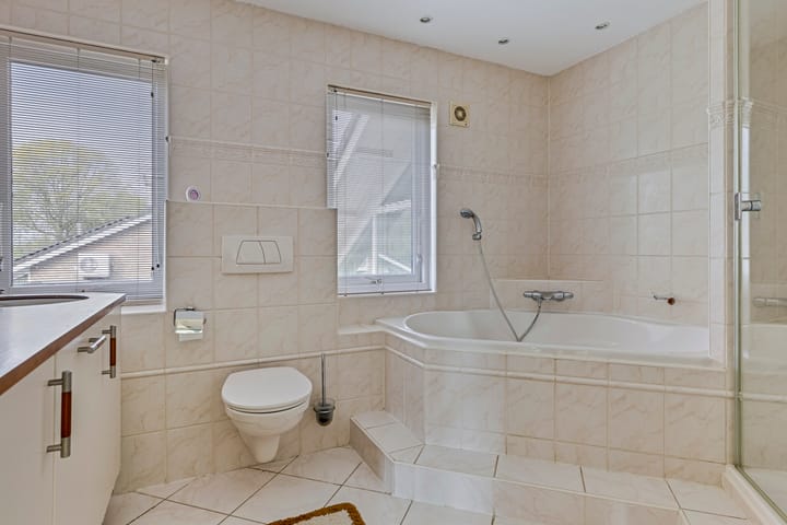 Foto 25 van Venuslaan 80