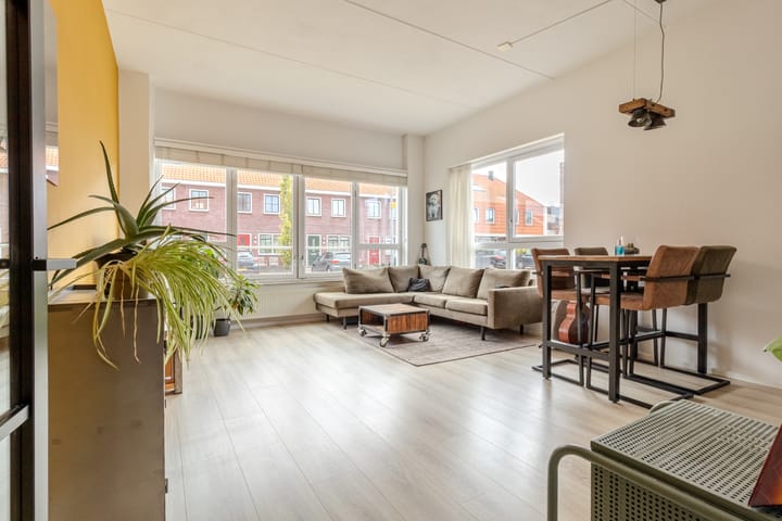 Foto 2 van Mooriaanstraat 4