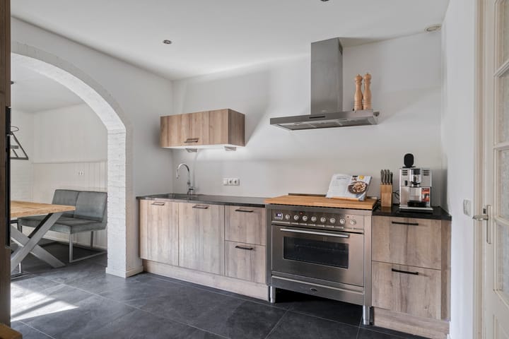 Foto 8 van Plonderijen 33