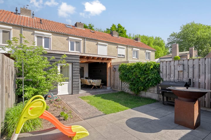 Foto 27 van Plonderijen 33