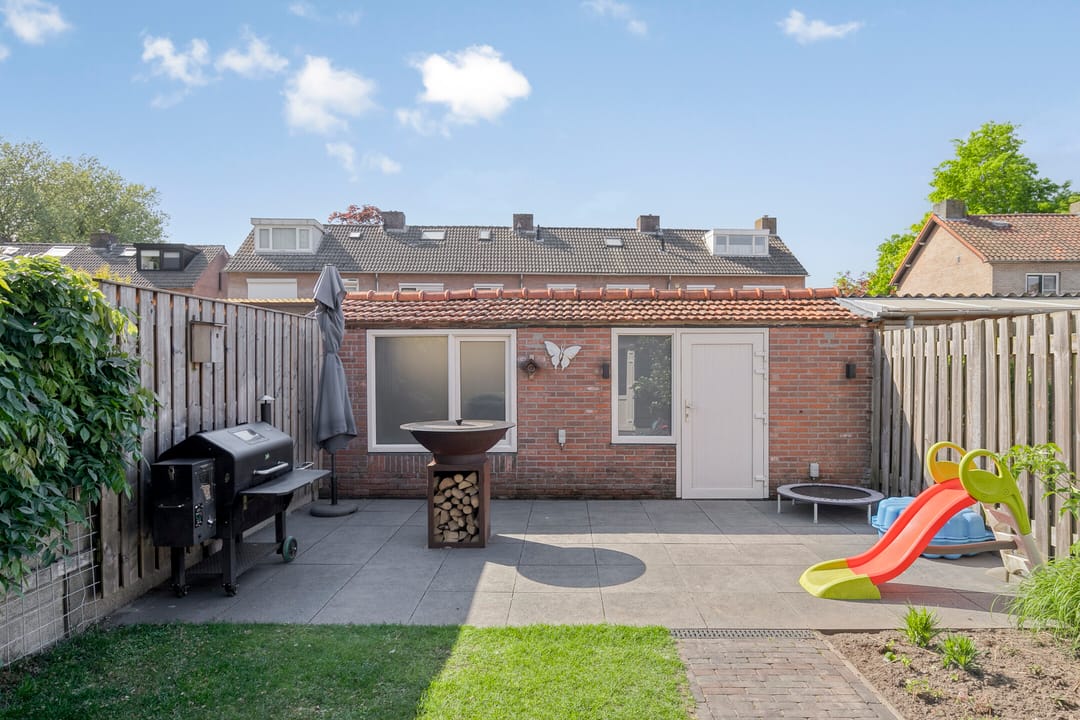 Foto 31 van Plonderijen 33