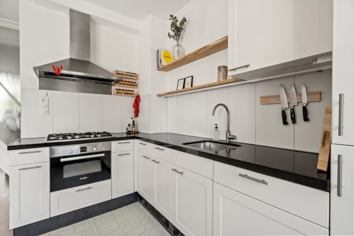 Foto 26 van Jan Pieterszoon Coenstraat 50-BS