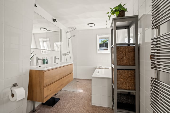 Foto 55 van Jan Pieterszoon Coenstraat 50-BS