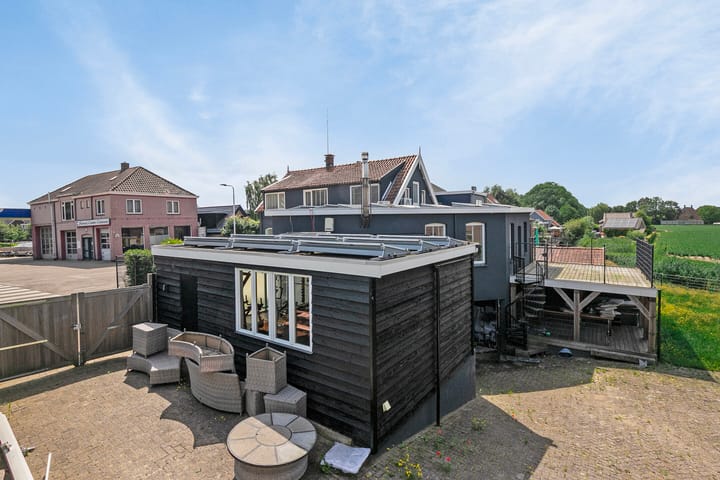 Photo 40 of Middelsluissedijk WZ 2