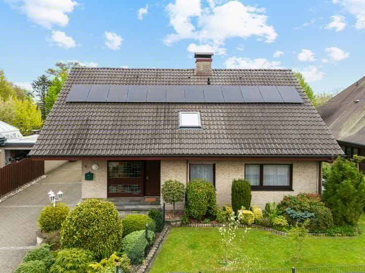 Foto 2 van Eschstrasse 5