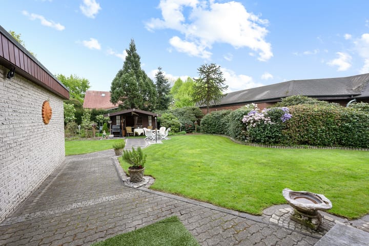 Foto 47 van Eschstrasse 5