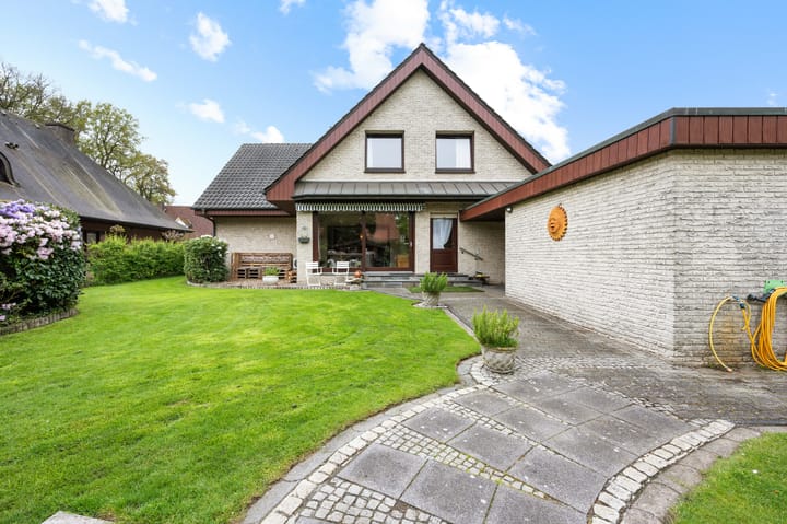 Foto 50 van Eschstrasse 5