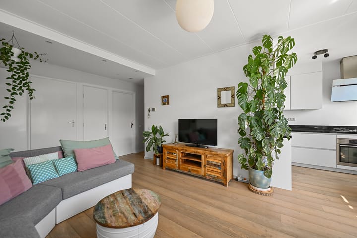 Foto 6 van Waalstraat 168-3