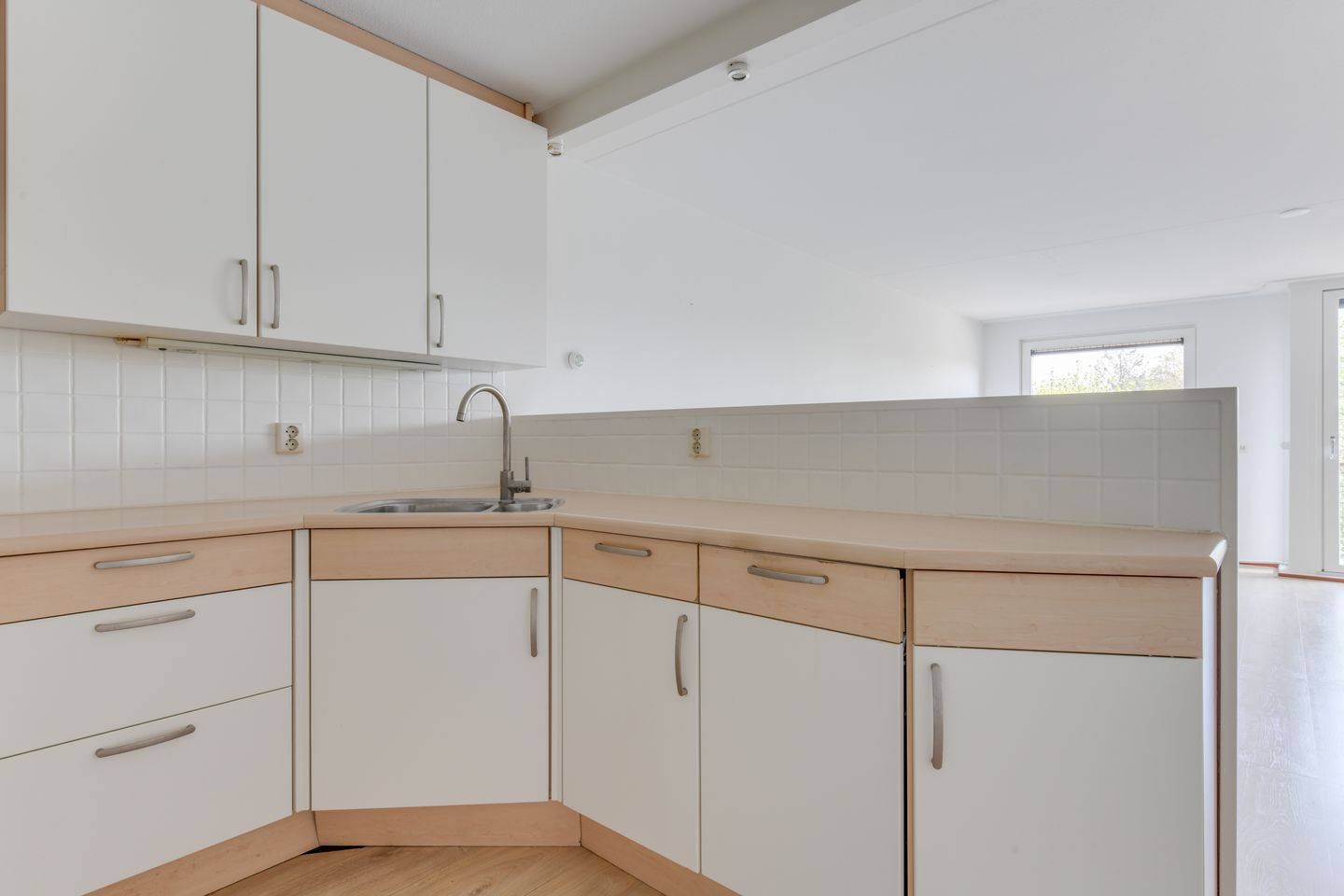 Foto 10 van Nassauplein 11-V