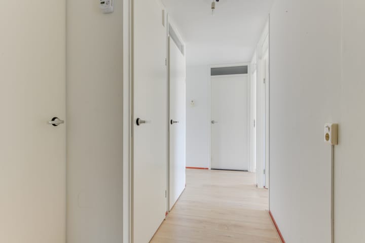 Foto 12 van Nassauplein 11-V