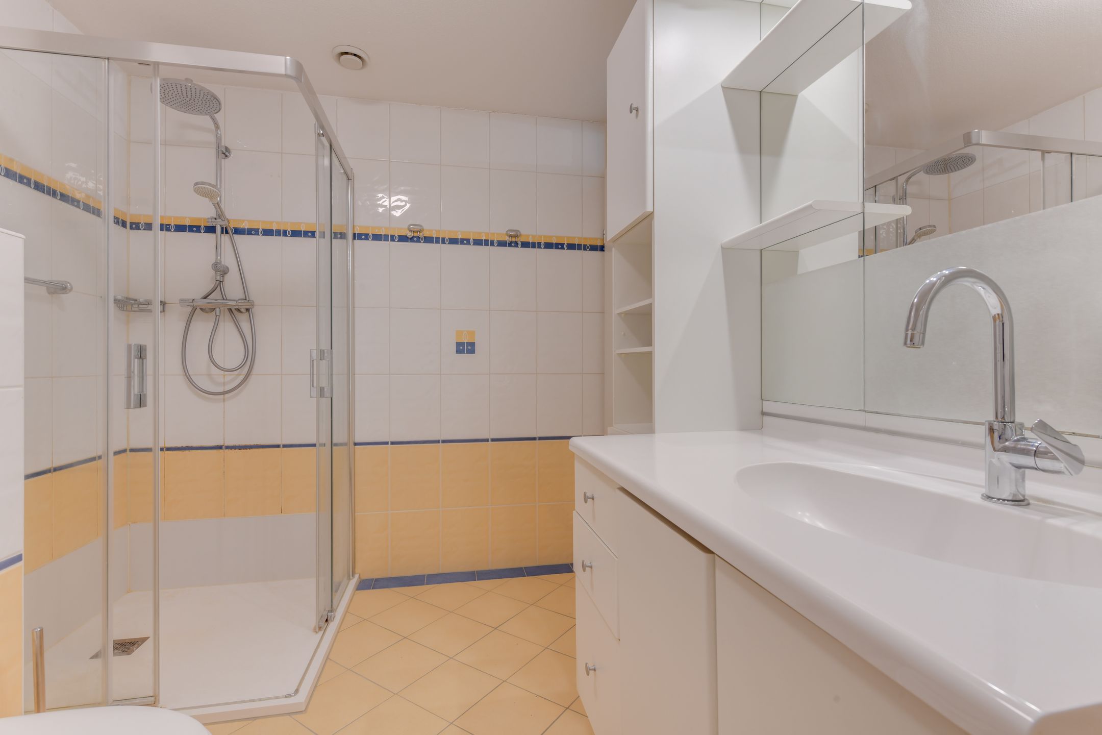 Foto 15 van Nassauplein 11-V