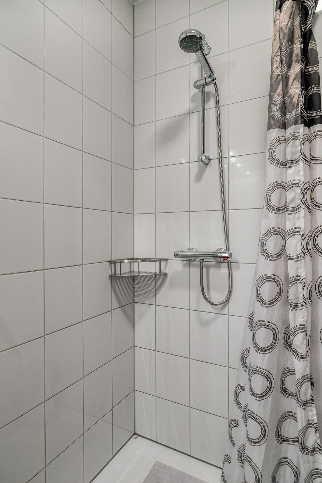 Foto 17 van Plantagebaan 179-B