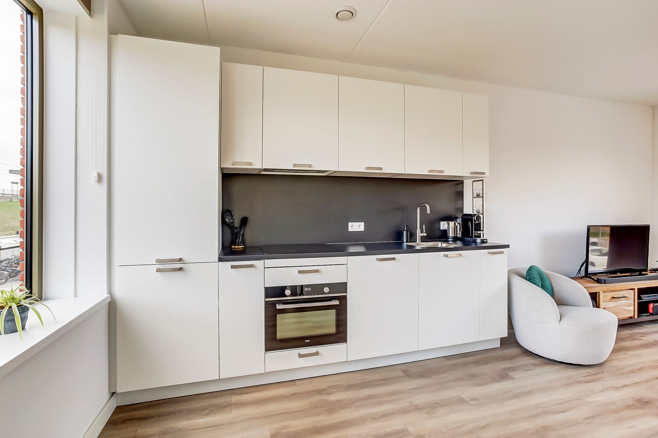 Foto 12 van Koning Willem-Alexanderplein 95