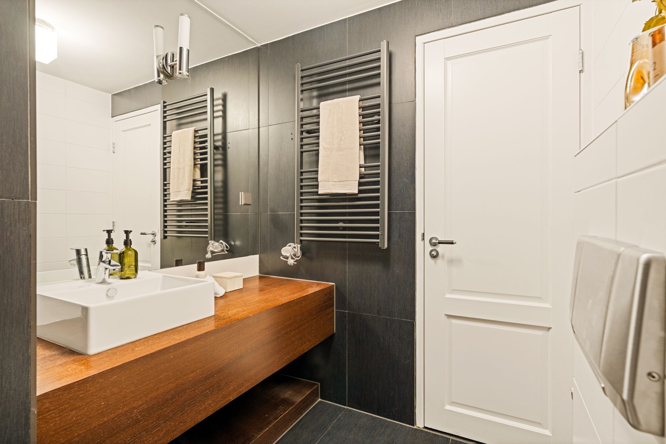 Photo 27 of Quellijnstraat 17-H