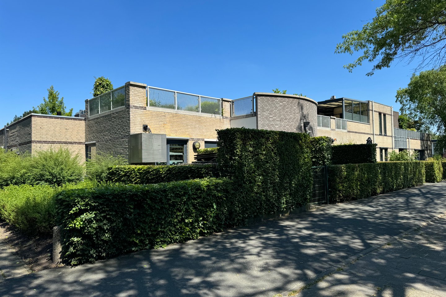 Bekijk foto 2 van De Zaaier 8