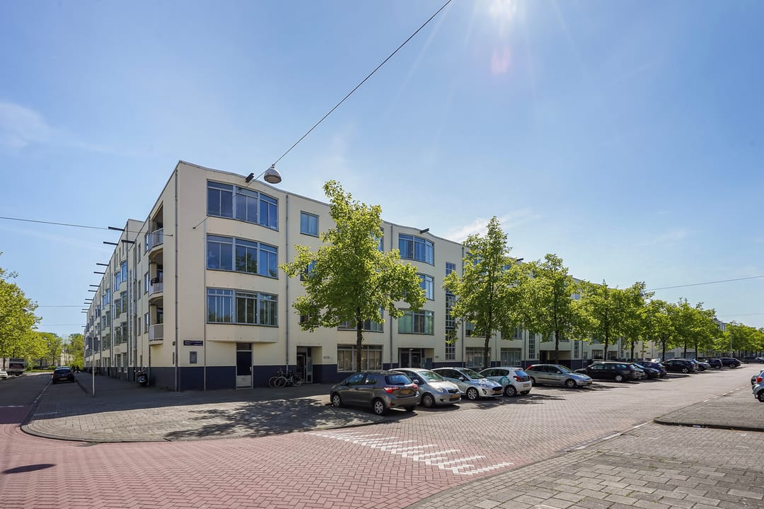 Foto 1 van Charlotte Brontéstraat 180