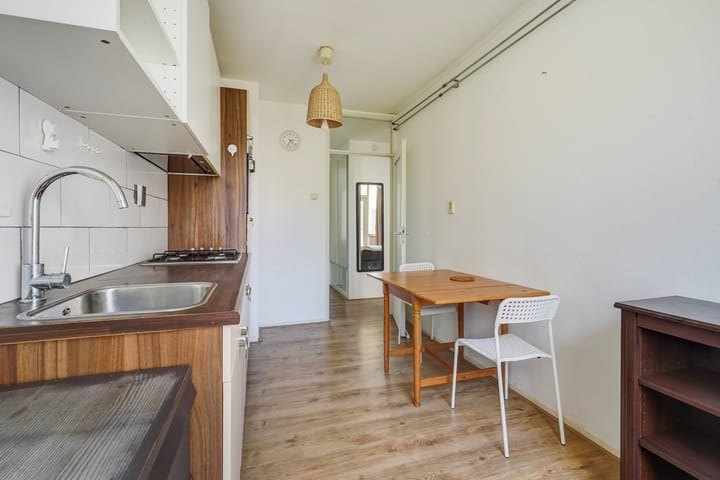 Foto 12 van Charlotte Brontéstraat 180