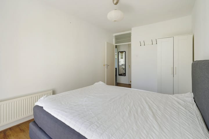 Foto 23 van Charlotte Brontéstraat 180