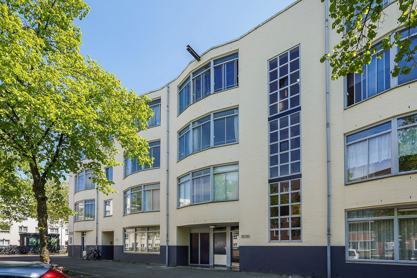 Foto 35 van Charlotte Brontéstraat 180