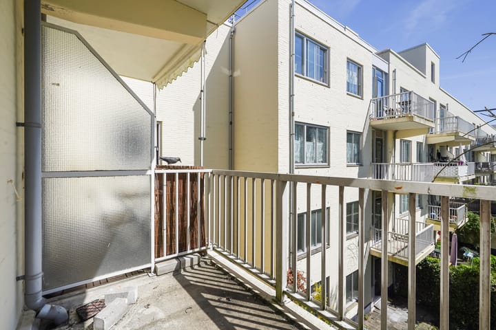 Foto 15 van Charlotte Brontéstraat 180