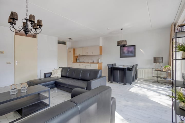 Foto 3 van Hooghuisstraat 12-A