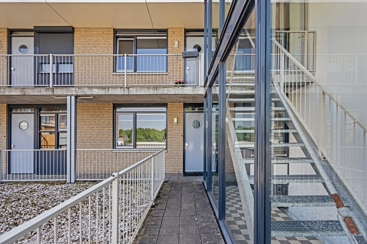 Foto 12 van Hooghuisstraat 12-A