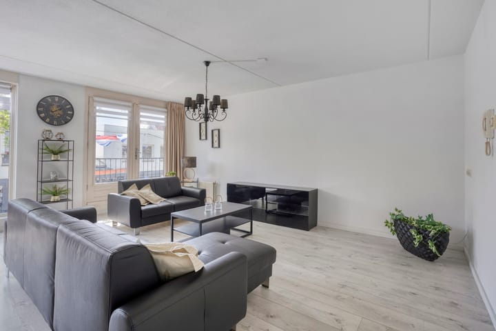 Foto 18 van Hooghuisstraat 12-A