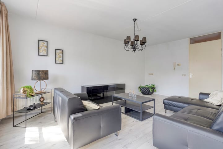 Foto 19 van Hooghuisstraat 12-A