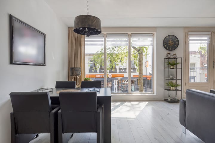 Foto 21 van Hooghuisstraat 12-A