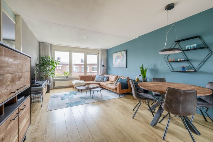 Foto 2 van Van Oldenbarneveldtstraat 15-22