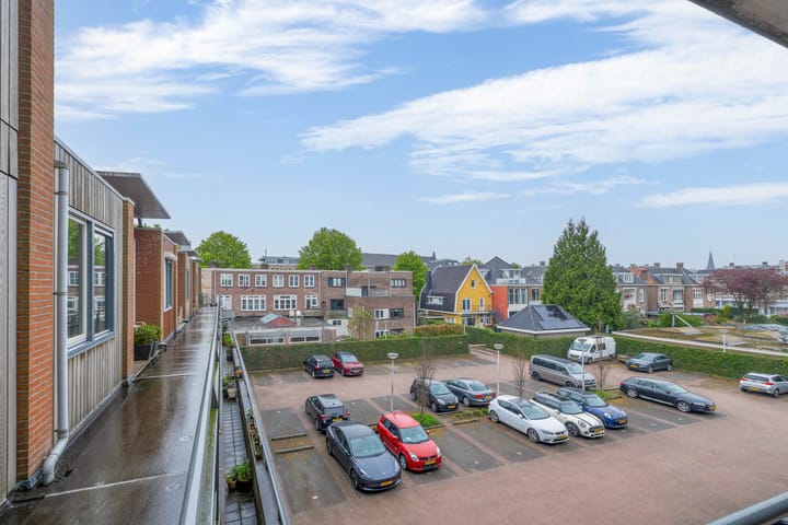 Foto 25 van Van Oldenbarneveldtstraat 15-22