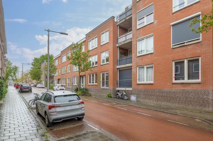 Foto 27 van Van Oldenbarneveldtstraat 15-22