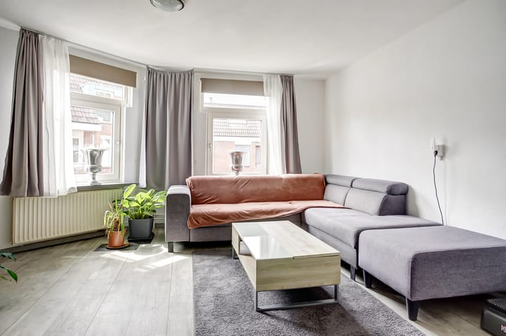 Foto 18 van Frieseweid 10-A