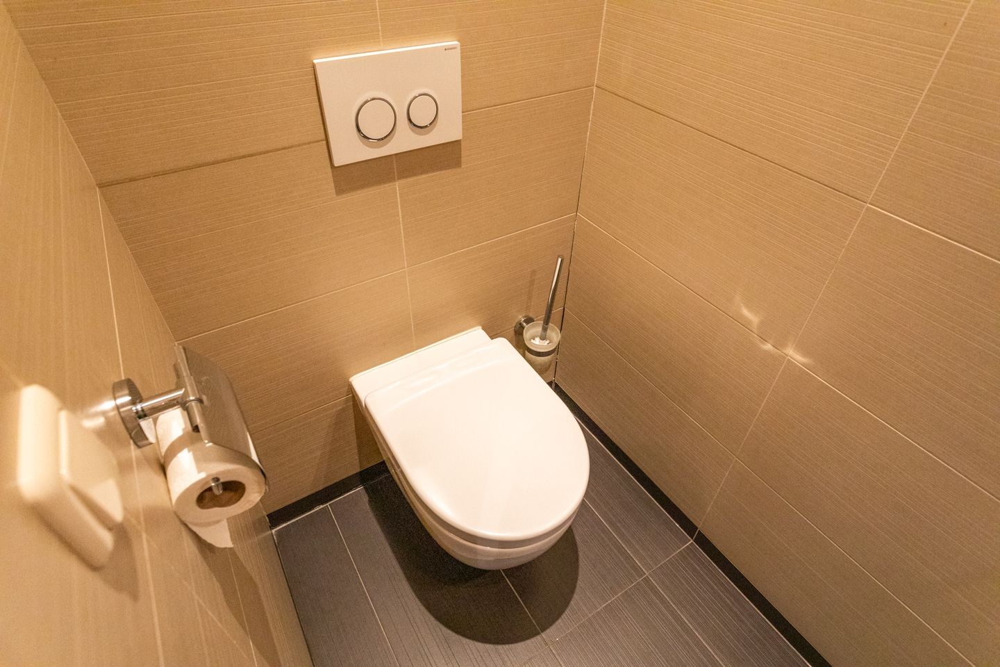 Foto 20 van Newtonstraat 341