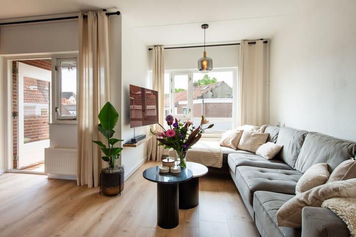 Foto 7 van Kaatsbaan 48