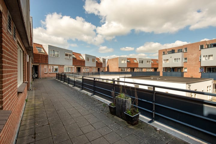 Foto 32 van Kaatsbaan 48