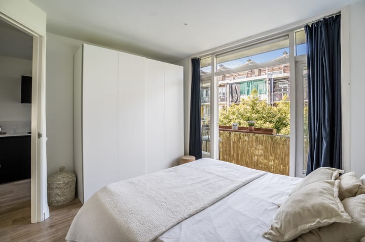 Foto 10 van Orteliusstraat 207-2