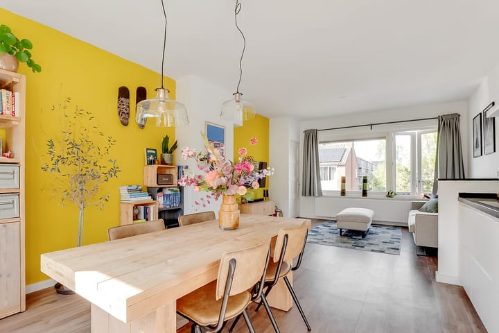 Photo 24 of Jaffastraat 80