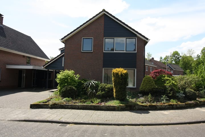 Foto 32 van van Ghernaerstraat 5