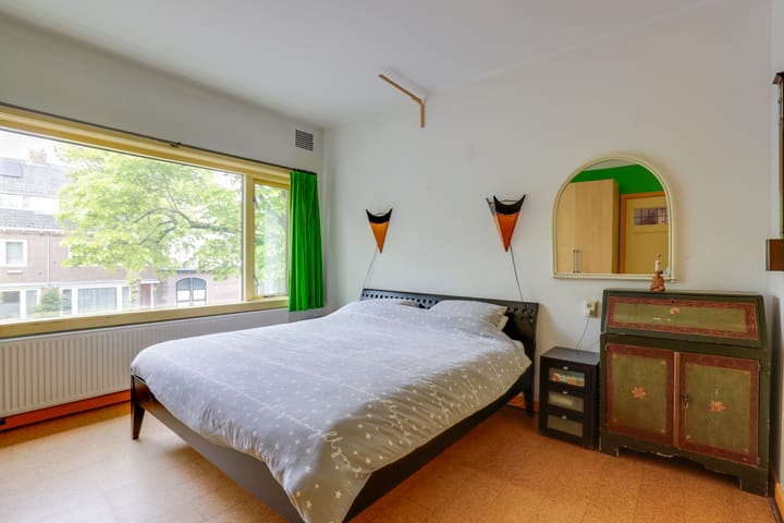 Photo 16 of Adriaen van Ostadelaan 110