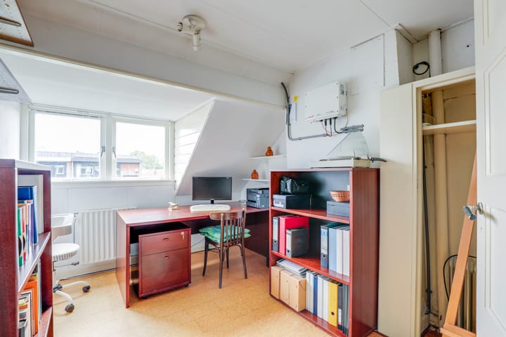 Photo 36 of Adriaen van Ostadelaan 110