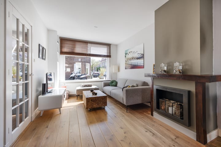 Photo 2 of Van Galenstraat 18