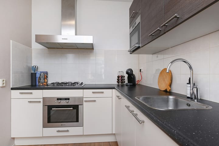 Foto 16 van Marshallplein 214