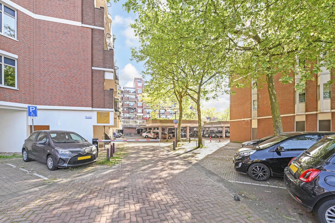 Photo 31 of Marshallplein 214