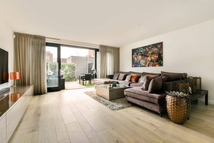 Foto 9 van Elzenhagensingel 53