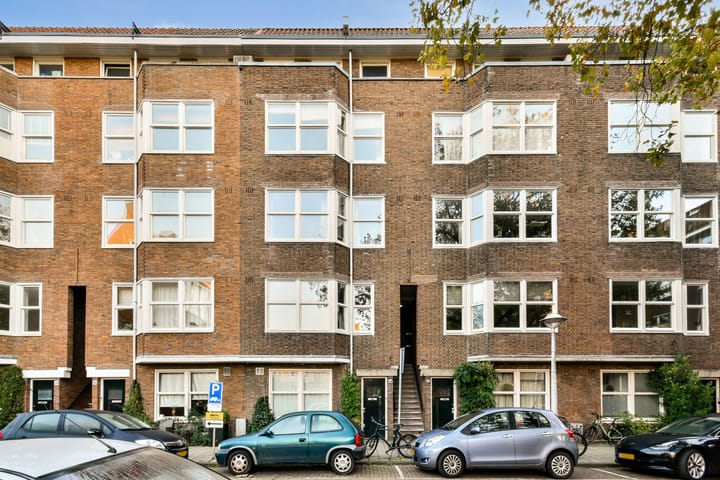 Foto 1 van Pieter van der Doesstraat 44-1