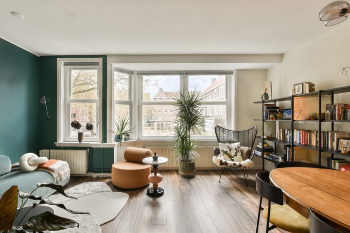 Foto 2 van Pieter van der Doesstraat 44-1