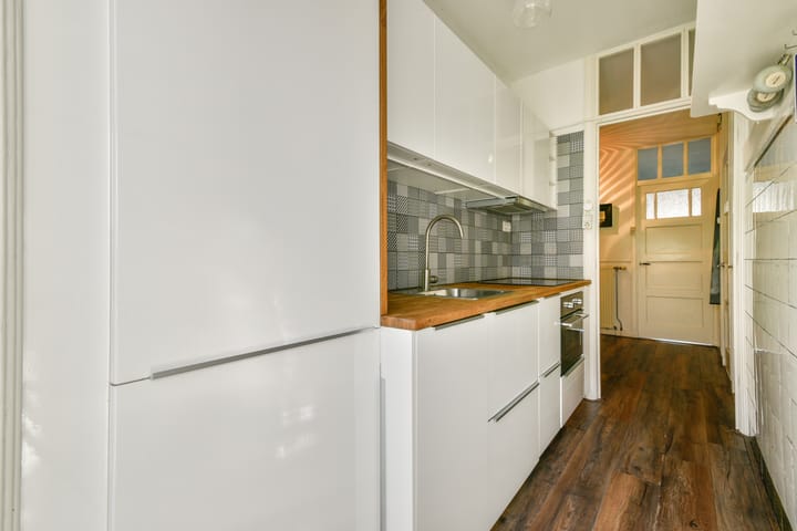 Foto 9 van Pieter van der Doesstraat 44-1