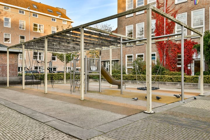 Foto 19 van Pieter van der Doesstraat 44-1