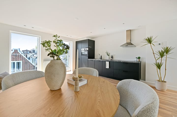 Foto 6 van Albert Cuypstraat 186-4